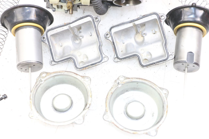 photo de CARBURADOR HONDA NTV DEAUVILLE 650 (1998 - 2001) - Ángulo de visión alternativo