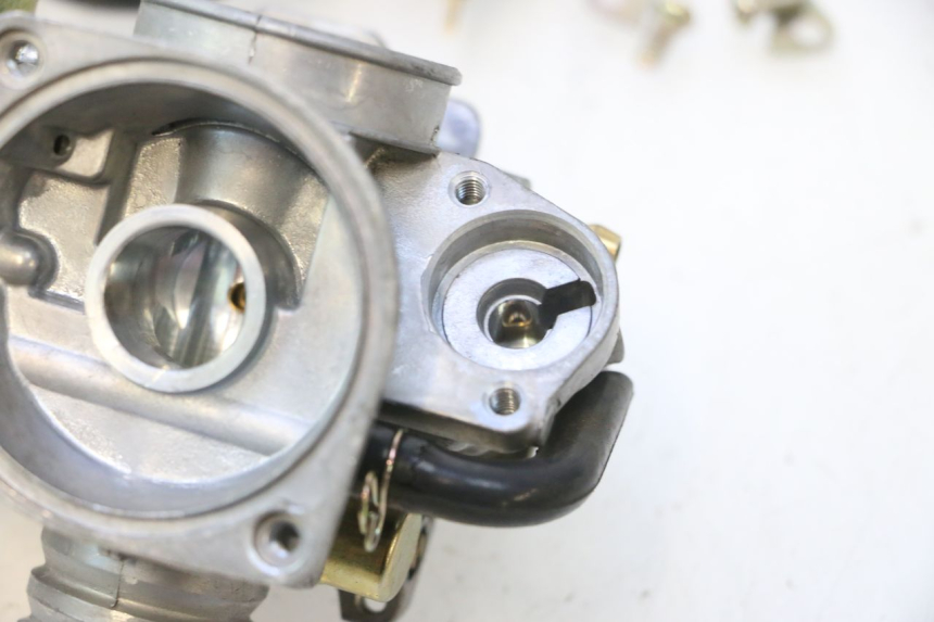 photo de CARBURADOR JM MOTORS OLDIES 4T 50 (2010 - 2020) - Zoom sobre los componentes