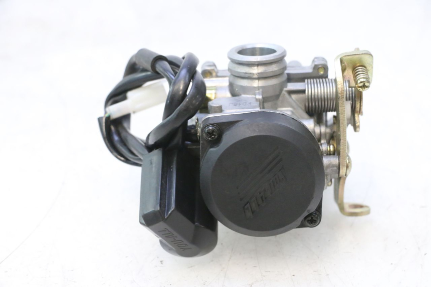 photo de CARBURADOR JM MOTORS OLDIES 4T 50 (2010 - 2020) - Primer plano técnico