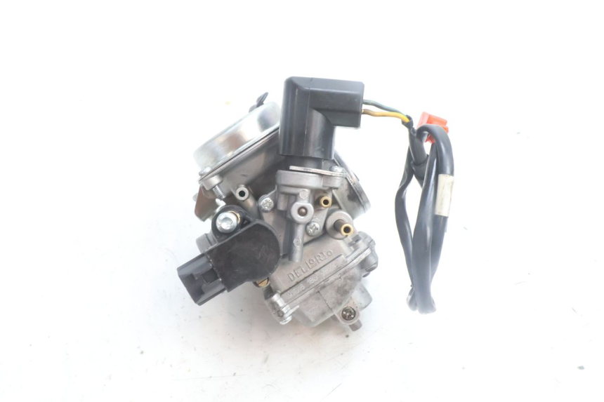 photo de CARBURADOR JM MOTORS OLDIES 4T 50 (2010 - 2020) - Primer plano técnico