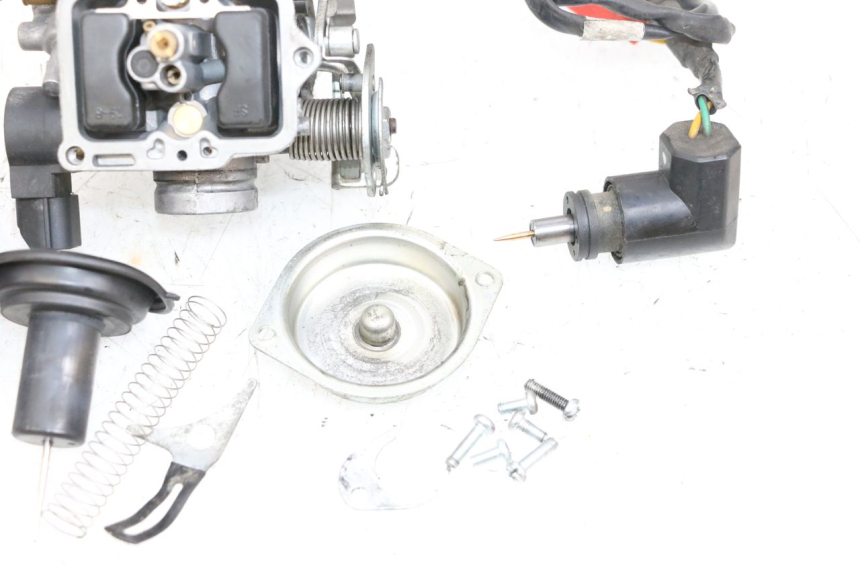 photo de CARBURADOR JM MOTORS OLDIES GT 4T 50 (2018 - 2025) - Características distintivas