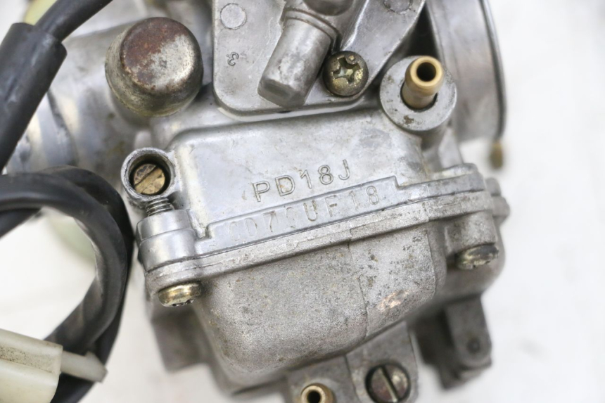 photo de CARBURADOR SYM ORBIT 2 4T 50 (2008 - 2017) - Detalles de los puntos de fijación