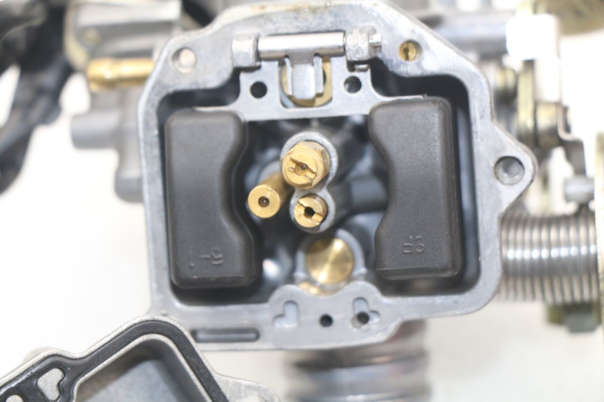 photo de CARBURADOR SYM ORBIT 2 50 (2008 - 2014) - Características distintivas