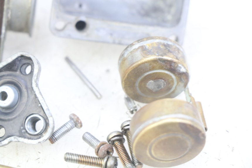 photo de CARBURADOR YAMAHA PW 80 (1983 - 2014) - Características distintivas