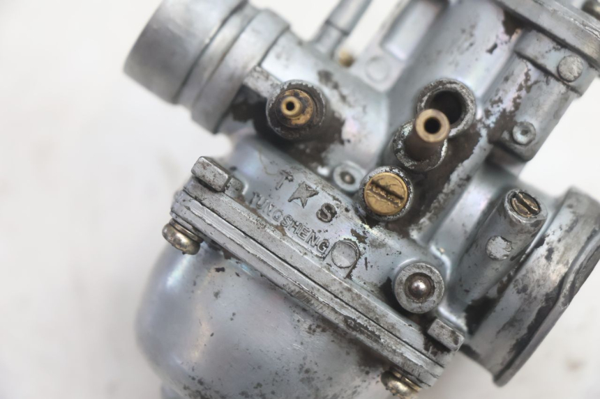 photo de CARBURADOR RAZZO QTR 50 (2011 - 2018) - Primer plano técnico