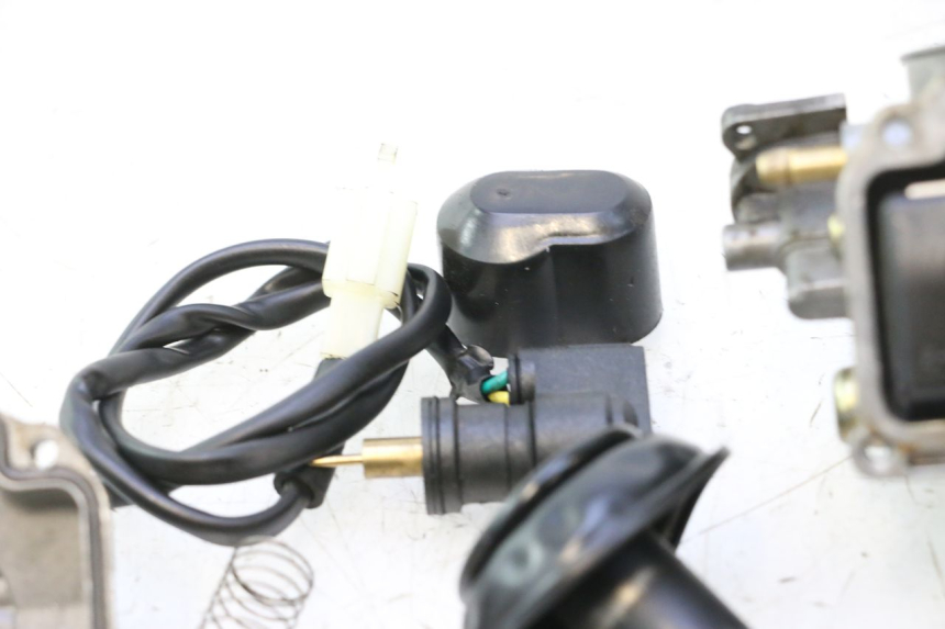 photo de CARBURADOR VASTRO R-ONE 4T 50 (2014 - 2022) - Otra vista del artículo