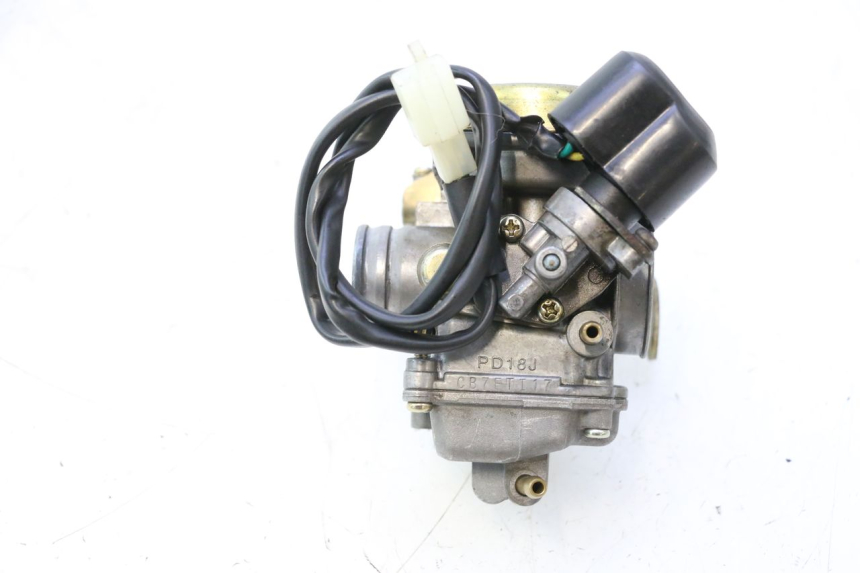 photo de CARBURADOR VASTRO R-ONE 4T 50 (2014 - 2022) - Primer plano técnico