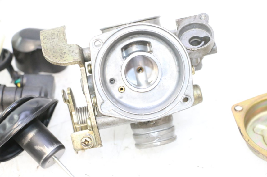 photo de CARBURADOR VASTRO R-ONE 4T 50 (2014 - 2022) - Marcados y referencias originales