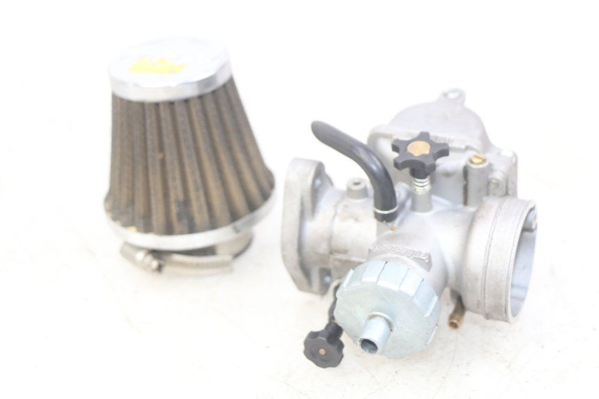 photo de CARBURADOR APOLLO RFZ 125 - Primer plano técnico