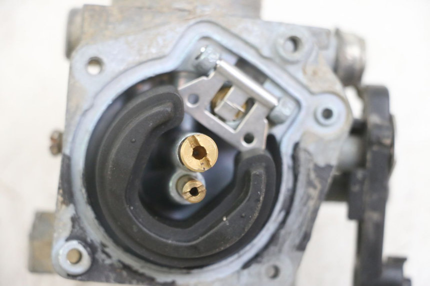 photo de CARBURADOR APOLLO RFZ 125 - Características distintivas