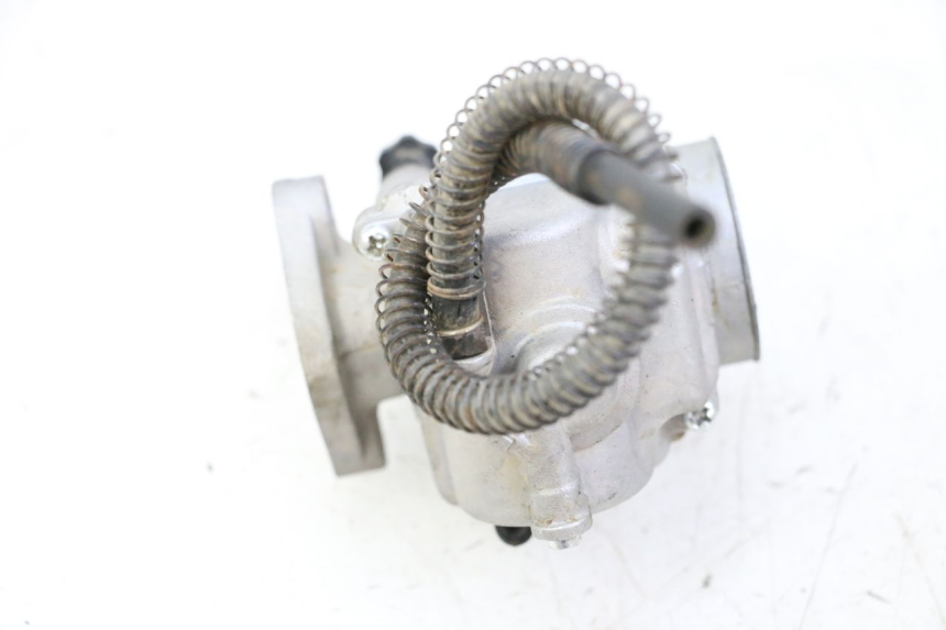 photo de CARBURADOR APOLLO RFZ 125 - Primer plano técnico