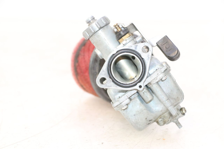 photo de CARBURADOR APOLLO RFZ 140 - Detalles de los puntos de fijación