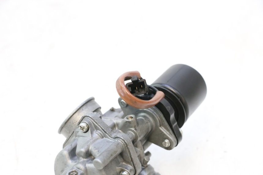 photo de CARBURADOR TNT MOTOR ROMA 10' 2T 50 (2011 - 2018) - Zoom estado de uso
