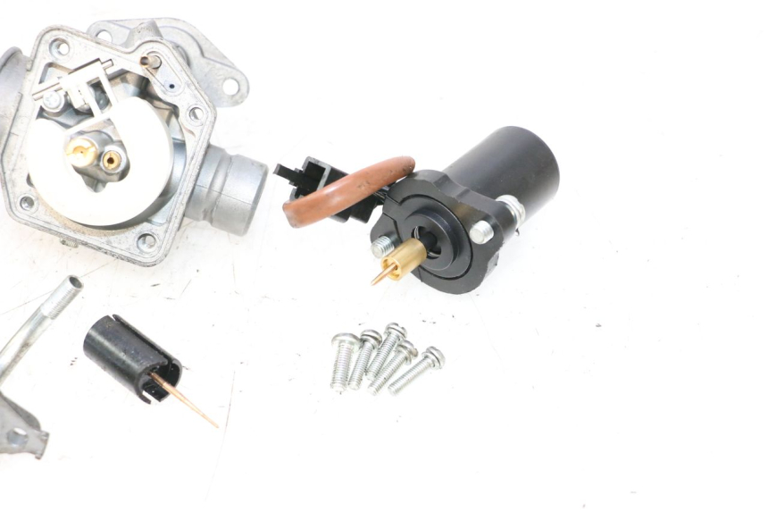 photo de CARBURADOR TNT MOTOR ROMA 10' 2T 50 (2011 - 2018) - Recambio usado revisado