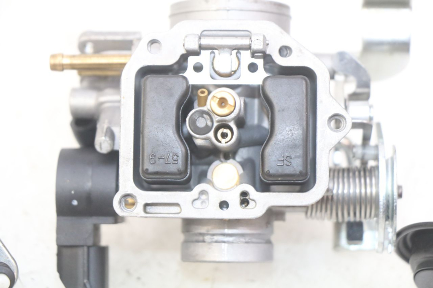 photo de CARBURADOR TNT MOTOR ROMA 10' 4T 50 (2019 - 2022) - Inspección visual detallada