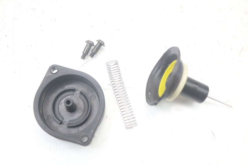 photo de CARBURADOR TNT MOTOR ROMA 10' 4T 50 (2007 - 2018) - Características distintivas