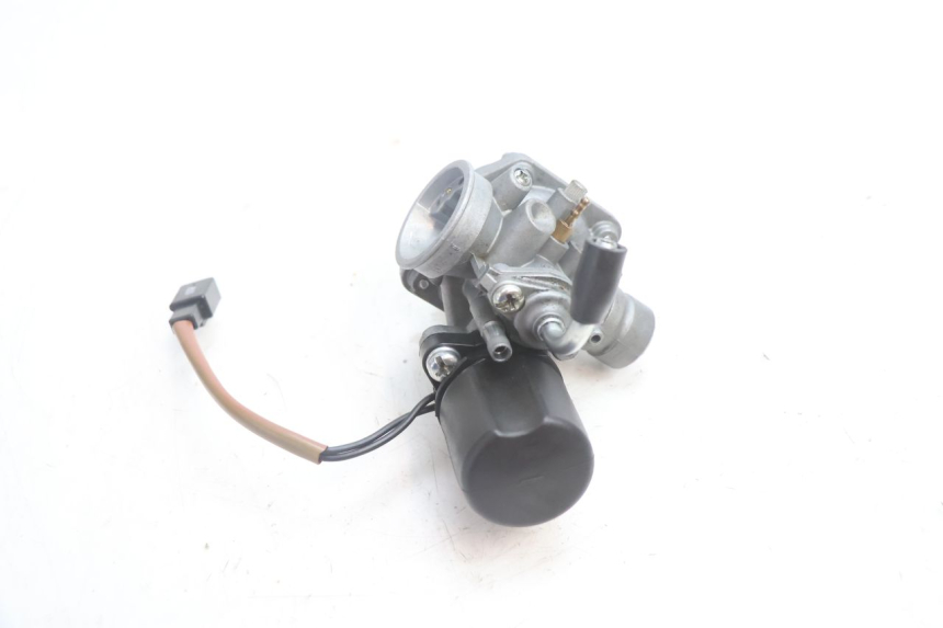 photo de CARBURADOR TNT MOTOR ROMA 12' 2T 50 (2007 - 2018) - Primer plano técnico