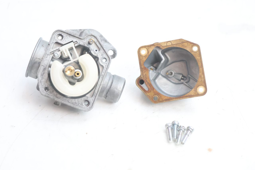 photo de CARBURADOR TNT MOTOR ROMA 12' 2T 50 (2007 - 2018) - Detalles de los puntos de fijación