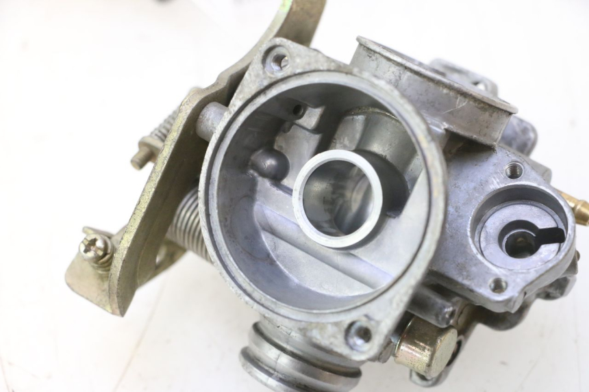 photo de CARBURADOR JM MOTORS SANTANA 50 (2014 - 2023) - Zoom sobre los componentes