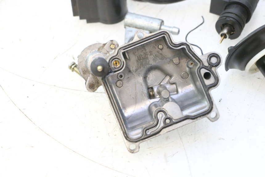 photo de CARBURADOR JM MOTORS SANTANA 50 (2014 - 2023) - Zoom estado de uso