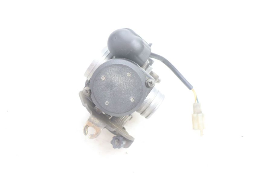 photo de CARBURADOR APRILIA SCARABEO GT 125 (1999 - 2007) - Primer plano técnico