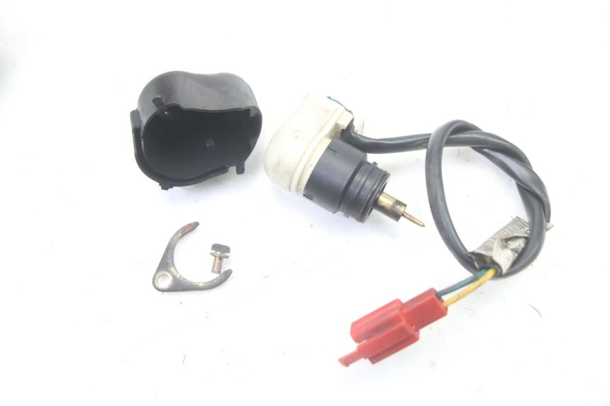 photo de CARBURADOR APRILIA SCARABEO GT TOURING 125 (1999 - 2005) - Primer plano de alta resolución