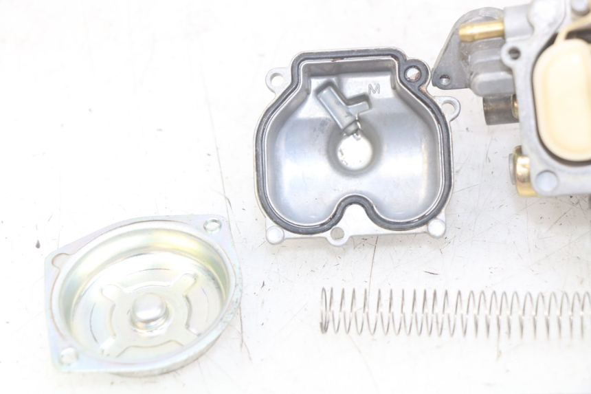 photo de CARBURADOR HONDA SCV LEAD 100 (2003 - 2007) - Foto de producto adicional