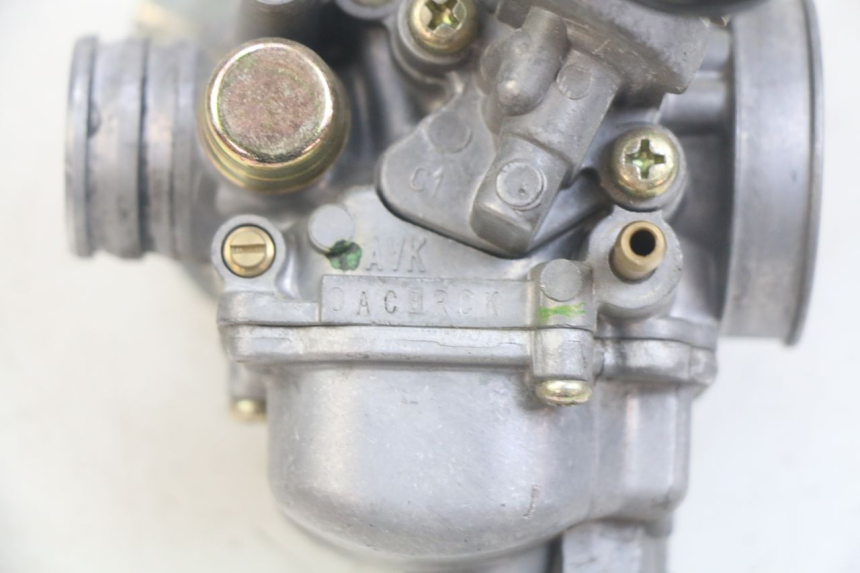 photo de CARBURADOR HONDA SCV LEAD 100 (2003 - 2007) - Primer plano técnico