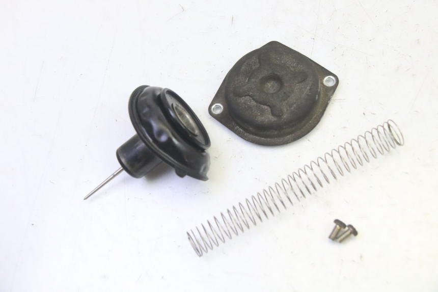 photo de CARBURADOR HONDA SCV LEAD 100 (2003 - 2007) - Características distintivas