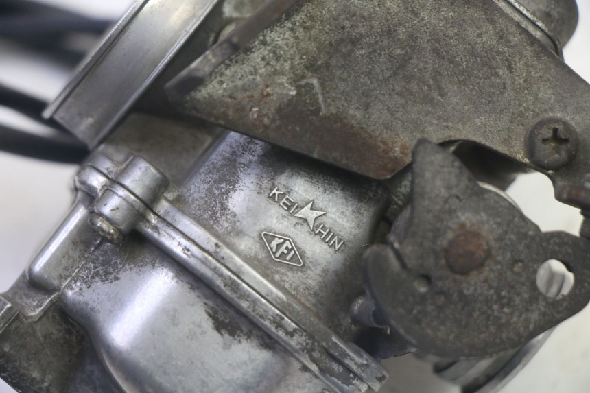 photo de CARBURADOR HONDA SCV LEAD 100 (2003 - 2007) - Primer plano técnico