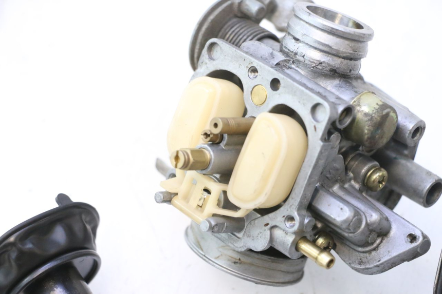 photo de CARBURADOR HONDA SCV LEAD 100 (2003 - 2007) - Foto de producto adicional