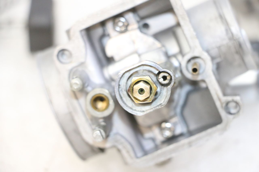 photo de CARBURADOR DERBI SENDA SM DRD 50 (2008 - 2013) - Características distintivas