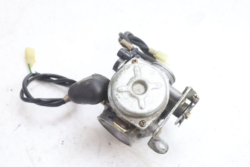 photo de CARBURADOR HONDA SH 125 (2001 - 2003) - Detalles de los puntos de fijación