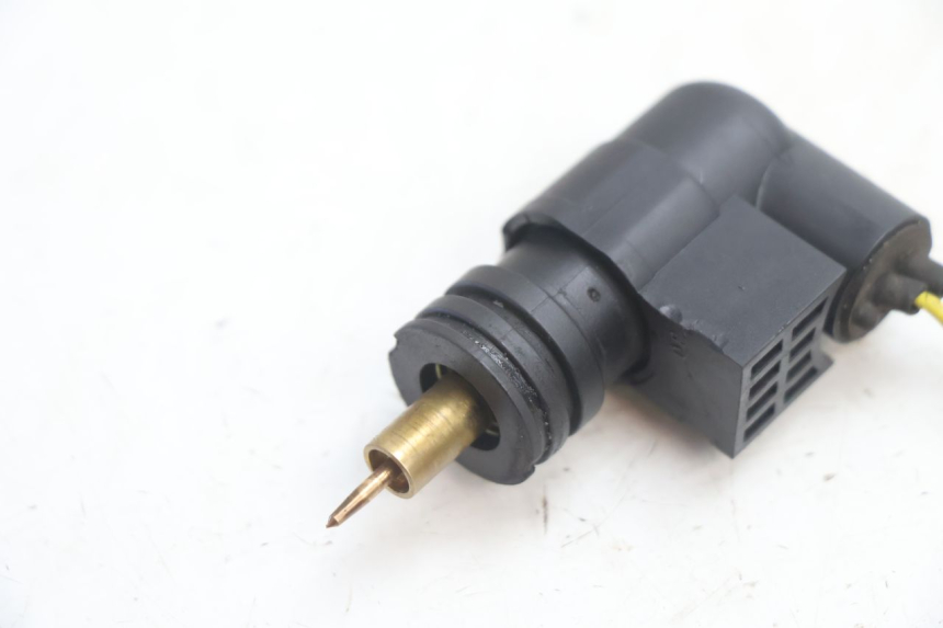 photo de CARBURADOR PEUGEOT SPEEDFIGHT LC 50 (1996 - 2002) - Primer plano de alta resolución