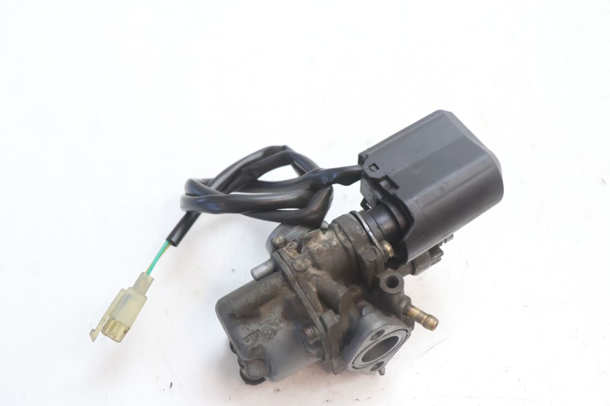 photo de CARBURADOR PEUGEOT SPEEDFIGHT LC 50 (1996 - 2002) - Primer plano técnico