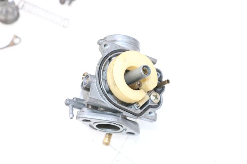 photo de CARBURADOR PEUGEOT SPEEDFIGHT LC 50 (1996 - 2002) - Primer plano de alta resolución
