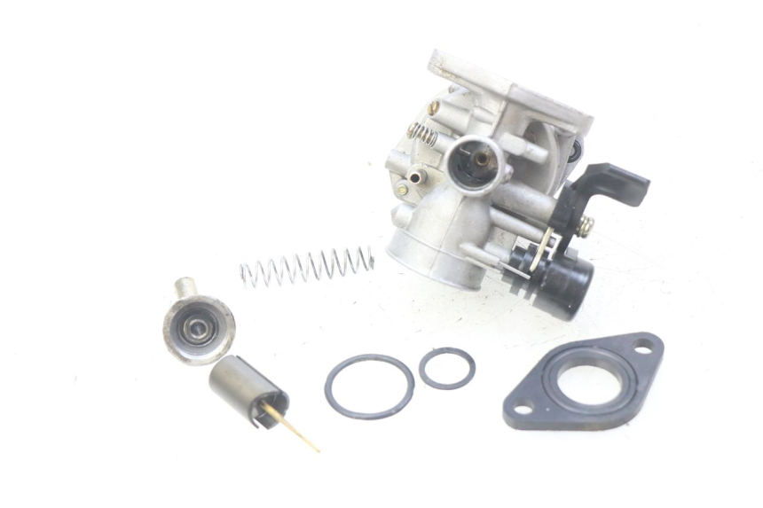 photo de CARBURADOR CHINESE QUAD SPEEDY DELUXE 125 - Estado de la superficie y material
