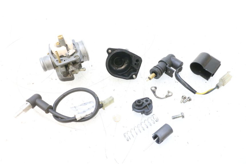 photo de CARBURADOR APRILIA SR MOTARD 50 (2012 - 2018) - Primer plano técnico