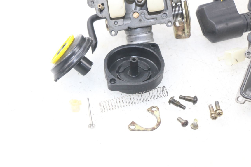 photo de CARBURADOR FYM STRADA 50 (2007 - 2014) - Primer plano de alta resolución