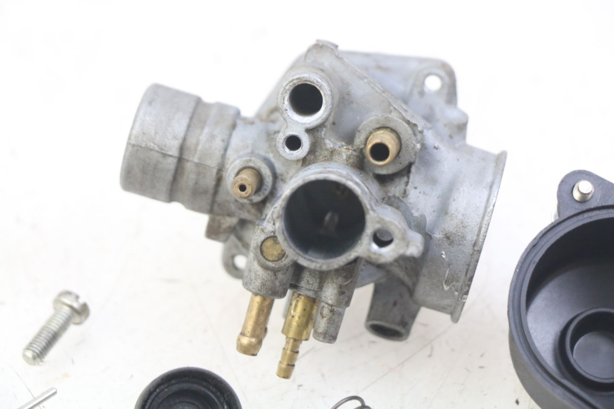 photo de CARBURADOR APRILIA SX 50 (2011 - 2017) - Estado de la superficie y material