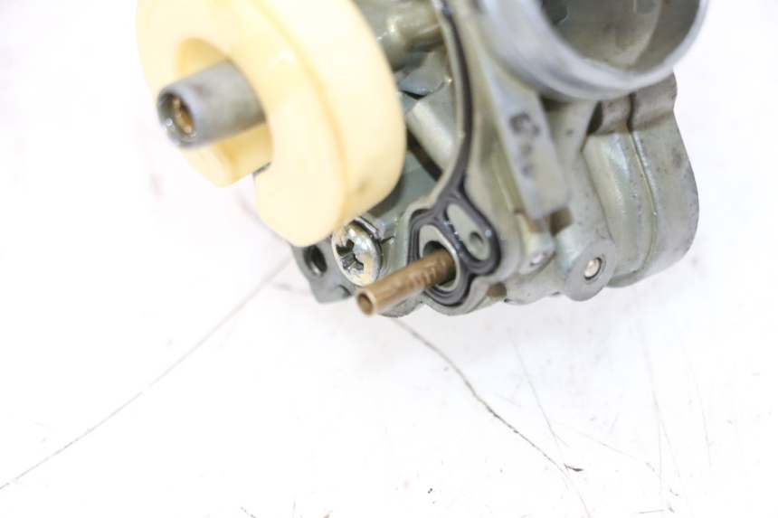 photo de CARBURADOR PEUGEOT TREKKER TKR 50 (2005 - 2014) - Características distintivas