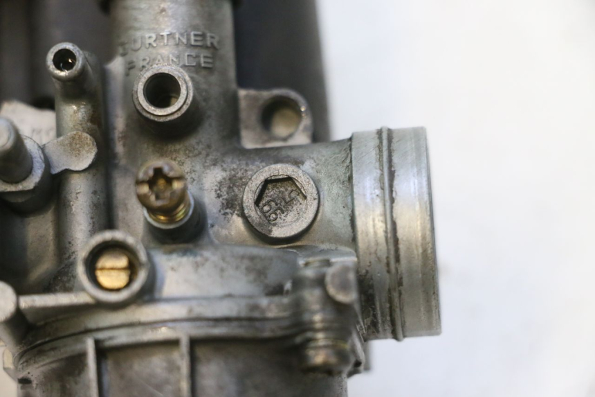 photo de CARBURADOR PEUGEOT TREKKER 50 (1995 - 2004) - Primer plano técnico