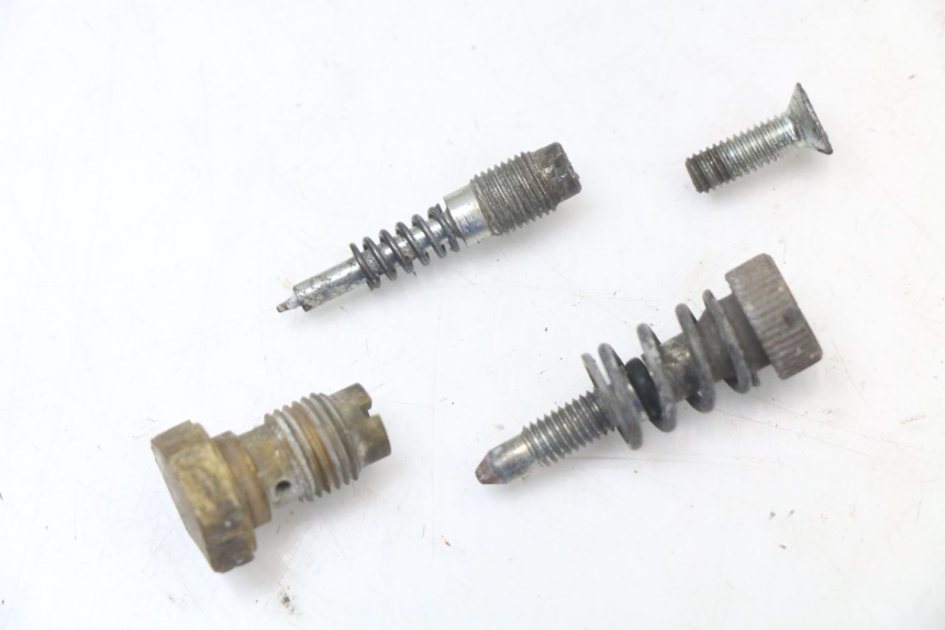 photo de CARBURADOR SUZUKI TS X 80 (1984 - 1988) - Zoom estado de uso