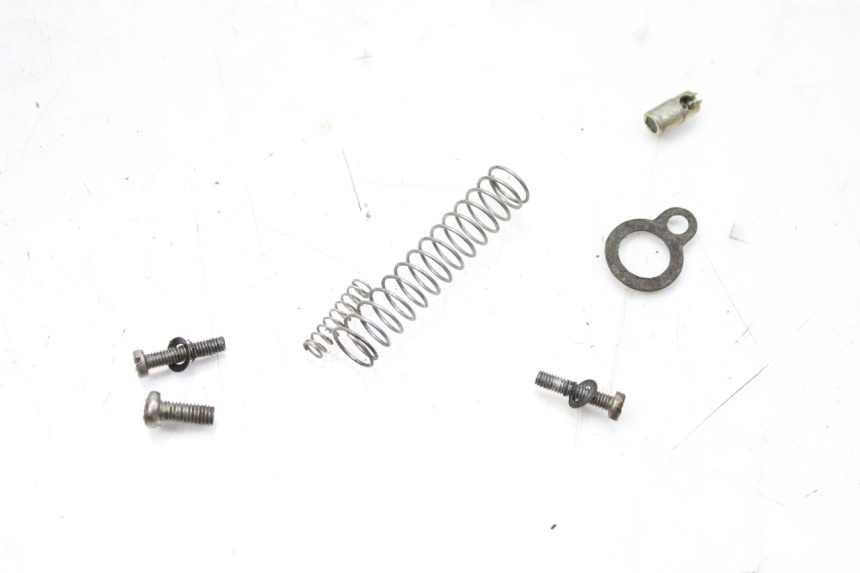 photo de CARBURADOR KEEWAY TX 50 (2008 - 2015) - Detalles de los puntos de fijación