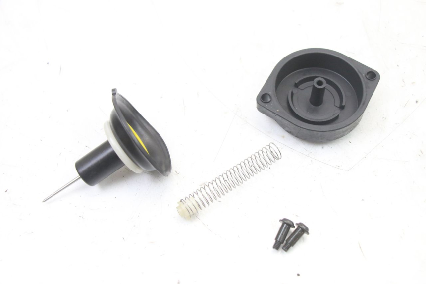 photo de CARBURADOR UNIVERSAL BIKE ZN50QT-11B 50 (2018 - 2021) - Características distintivas