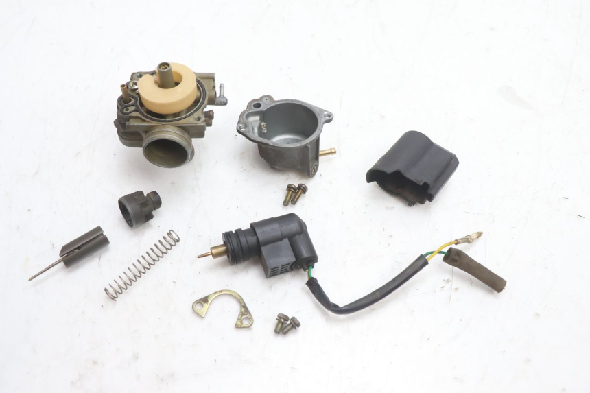 photo de CARBURADOR PEUGEOT VIVACITY 50 (1998 - 2003) - Estado de la superficie y material