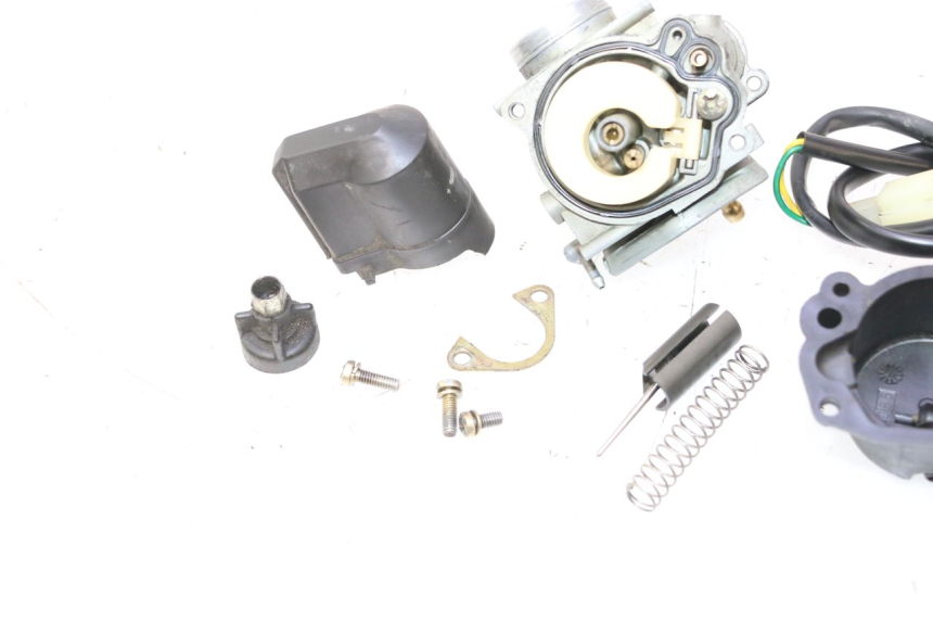 photo de CARBURADOR PEUGEOT VIVACITY 50 (2004 - 2009) - Zoom sobre los componentes