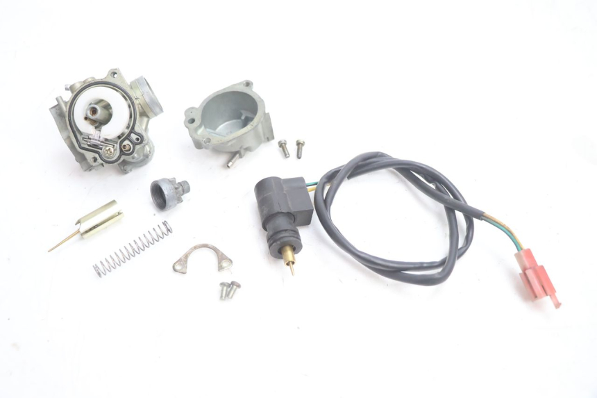 photo de CARBURADOR PEUGEOT VIVACITY 50 (1998 - 2003) - Detalles de los puntos de fijación