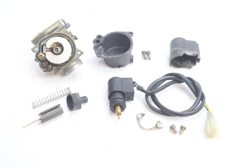 photo de CARBURADOR PEUGEOT VIVACITY 50 (2004 - 2009) - Estado de la superficie y material