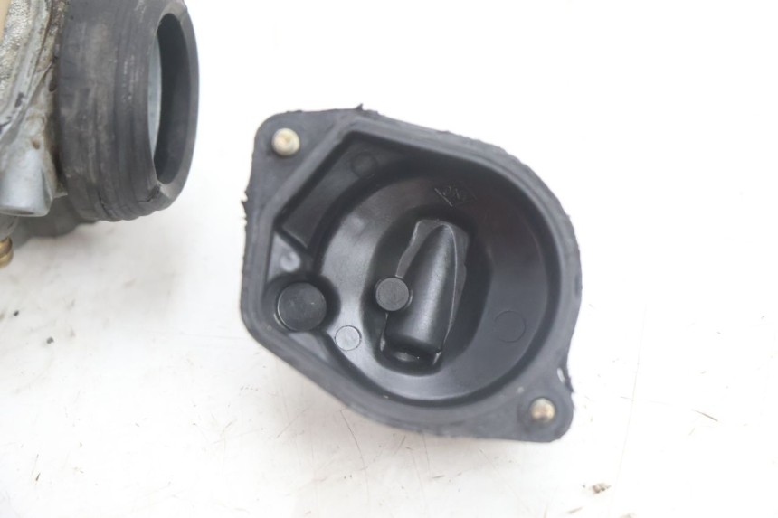 photo de CARBURADOR PEUGEOT VIVACITY 100 (1999 - 2008) - Características distintivas